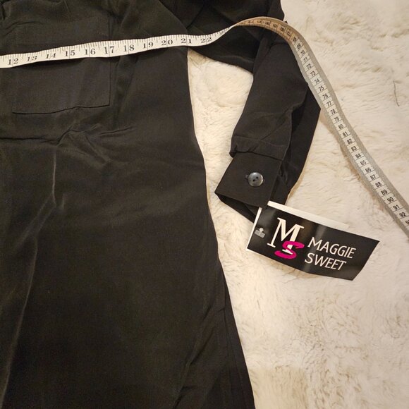 Maggie Sweet Black Blouse - Picture 5 of 7